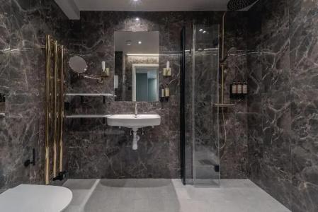 Best Western Strand - 81