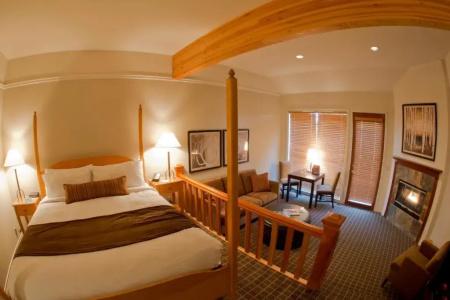 Pine Ridge Inn - 34