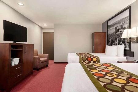 Quality Inn & Suites - 52