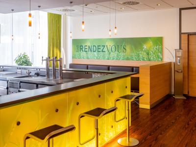 ibis Aachen Hauptbahnhof - 36