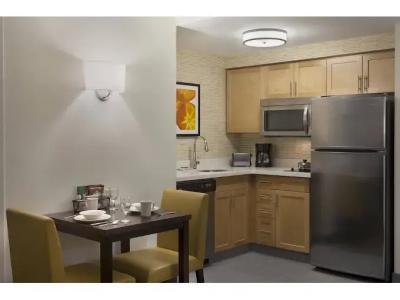 Cambridge Suites - 16