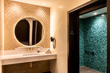 Best Western Plus Crystal, & Spa - 9