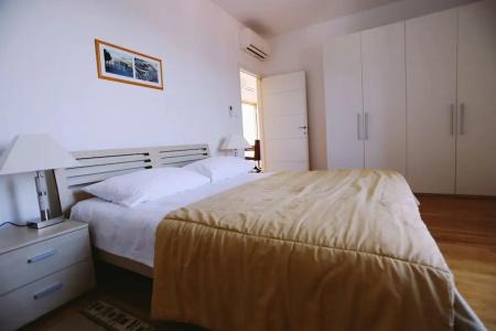Pervanovo with Free Parking - 175