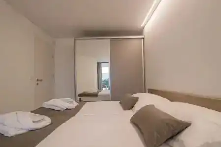 Joel Residence - 27