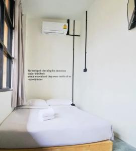 OYO 1032 Beds Patong - 21