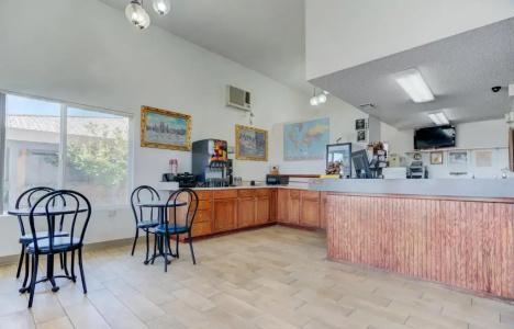 Redmond Inn - 13
