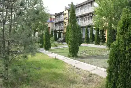 Золотые Пески - 1