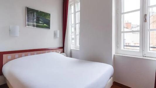 Ours Blanc - Centre - 23