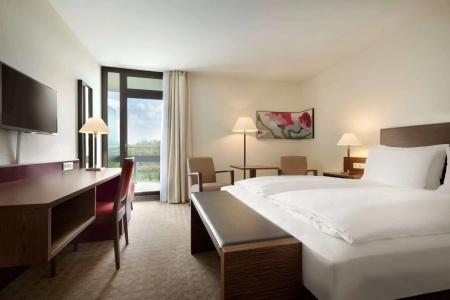 Ramada Nürnberg Parkhotel - 3