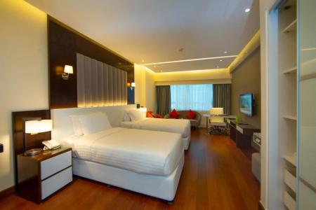 Number One Tower Suites - 5