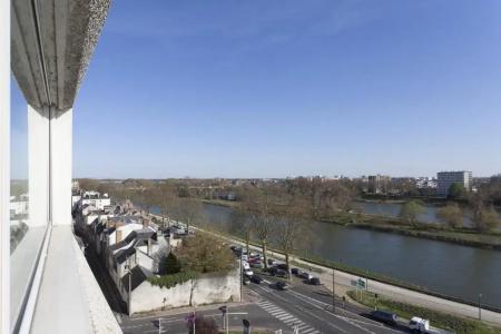 Mercure Orléans Centre Bords de Loire - 79
