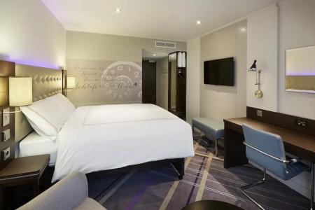 Premier Inn Düsseldorf City Friedrichstadt - 4