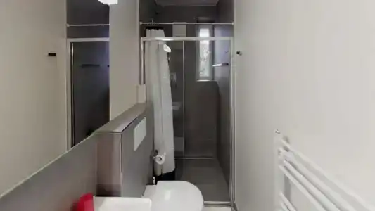 Unique Serviced Living @ Airport Line - 40