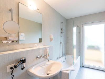ibis Styles Bern City - 8