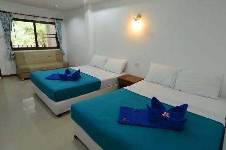 Sangthian Beach Resort - 2