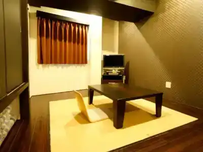 Livemax Esaka - 21