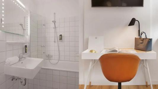 BeethovenDreesen - furnished by BoConcept - 27