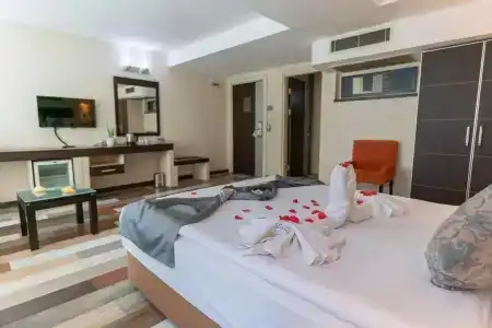 Izmir Comfort Boutique - 43