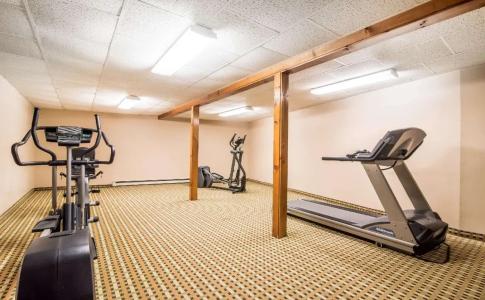 Quality Inn & Suites - 20