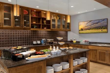 Homewood Suites by Hilton - 24