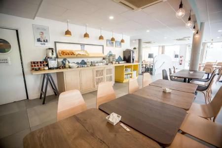 Kyriad Clermont-Ferrand-Sud - La Pardieu - 33