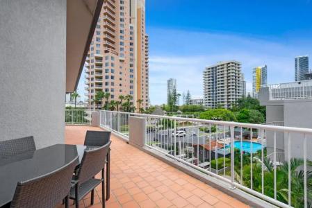 Markham Court - 134