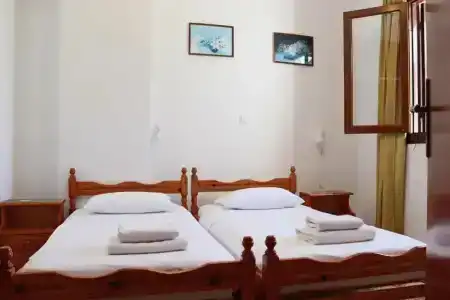 Stavros Pension - 75