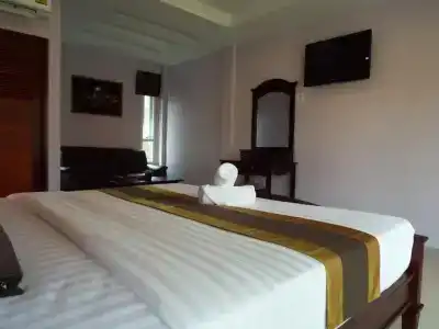 Lanta Riviera Villa Resort - Sha Certified - 34