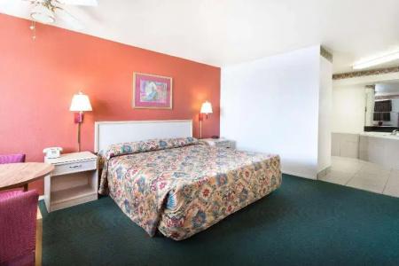 TraveSuites - 18