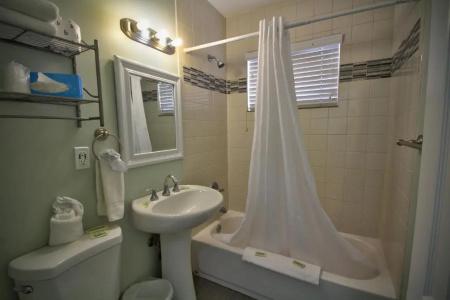 Hollywood Beachside Boutique Suite - 66