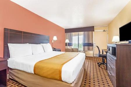Days Inn by Wyndham Fort Lauderdale-Oakland Park Airport N - 13
