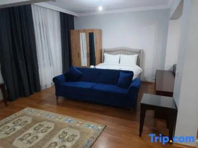 Royal Garden Suite - 77