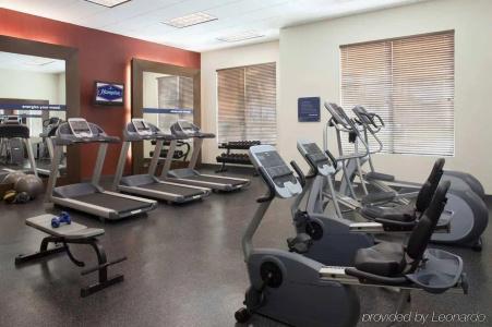 Hampton Inn by Hilton - Toronto - 20