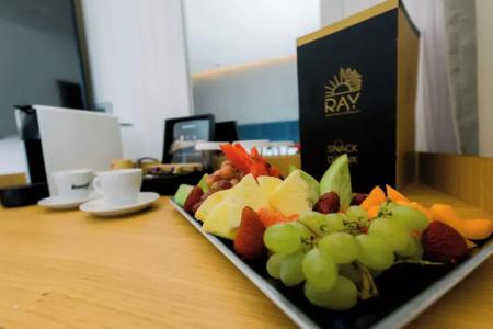 Ray - 52