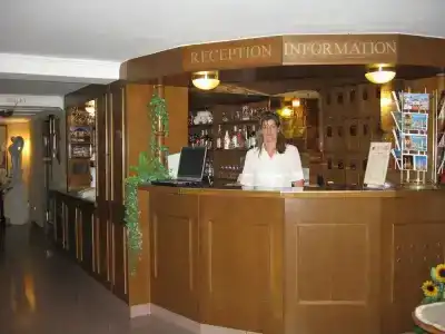 Molnár - 23