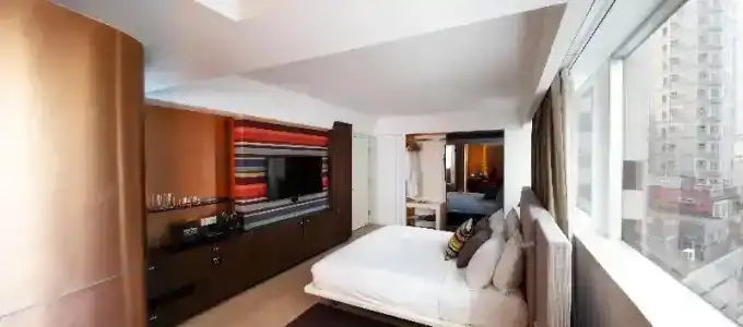 Ovolo Central - 65
