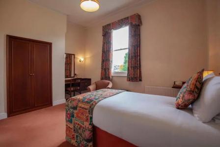 Arundel House - 18