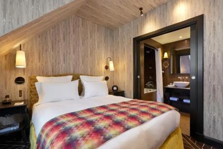 Le Pavillon de la Reine & Spa - Small Luxurys of the World - 89