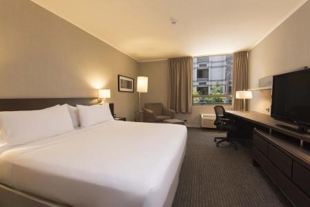 Holiday Inn Express -, An Ihg - 43