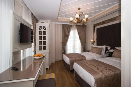 Istanbul Town - 15