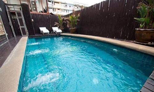 Nirvana Boutique Suites - 13
