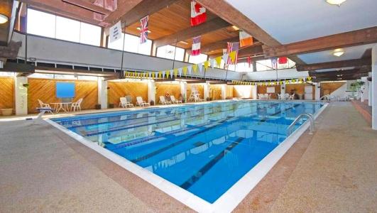 Magnuson Grand North - 11
