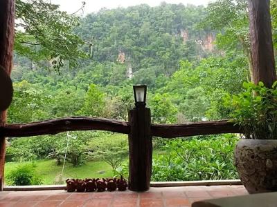 Chiang Dao Hut - 90