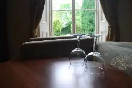 The Salisbury - 93