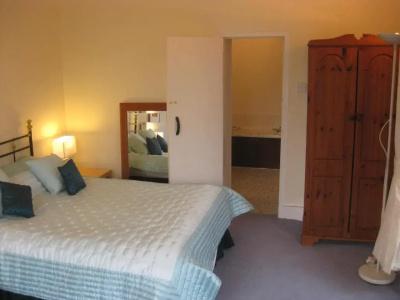 Newhall - 22