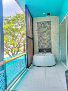 Beach Walk Boutique Resort - 44