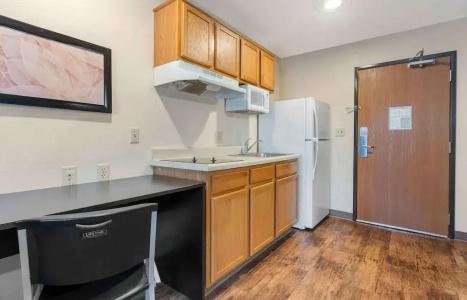 WoodSpring Suites Orlando South - 47