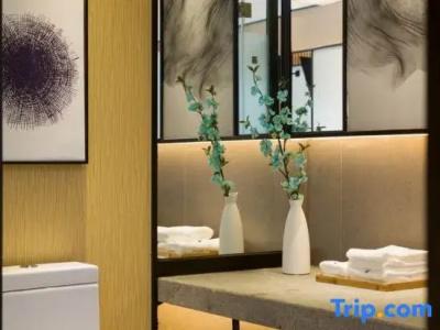 S. Designer (Chengdu Renmin South Road US Consulate) - 52