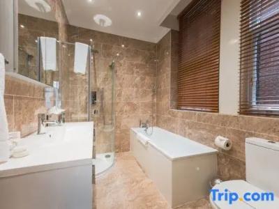 No1 The Mansions By Mansley - 107