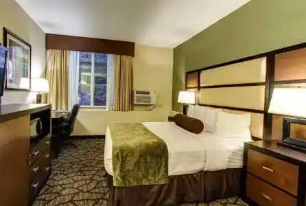 Best Western PLUS Vancouver Mall - 33